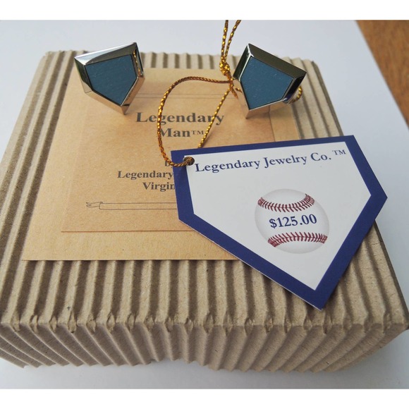 Legendary Man® old Yankee Stadium Seat Home Plate Cufflinks - Picture 6 of 8